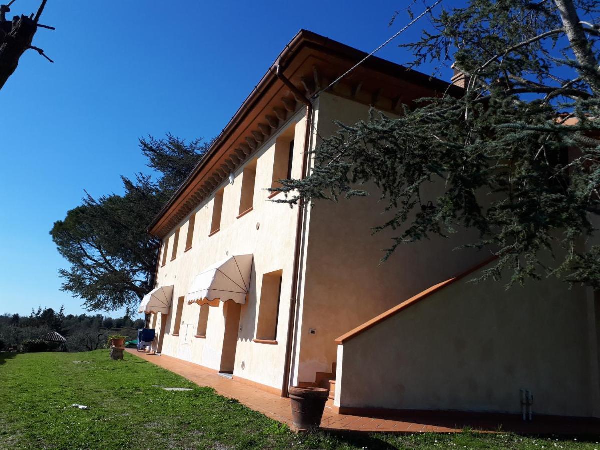 Agriturismo Montemari Villa Palaia Exterior photo