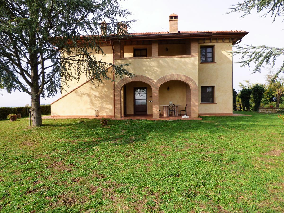 Agriturismo Montemari Villa Palaia Exterior photo