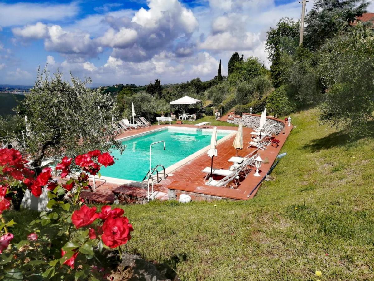 Agriturismo Montemari Villa Palaia Exterior photo